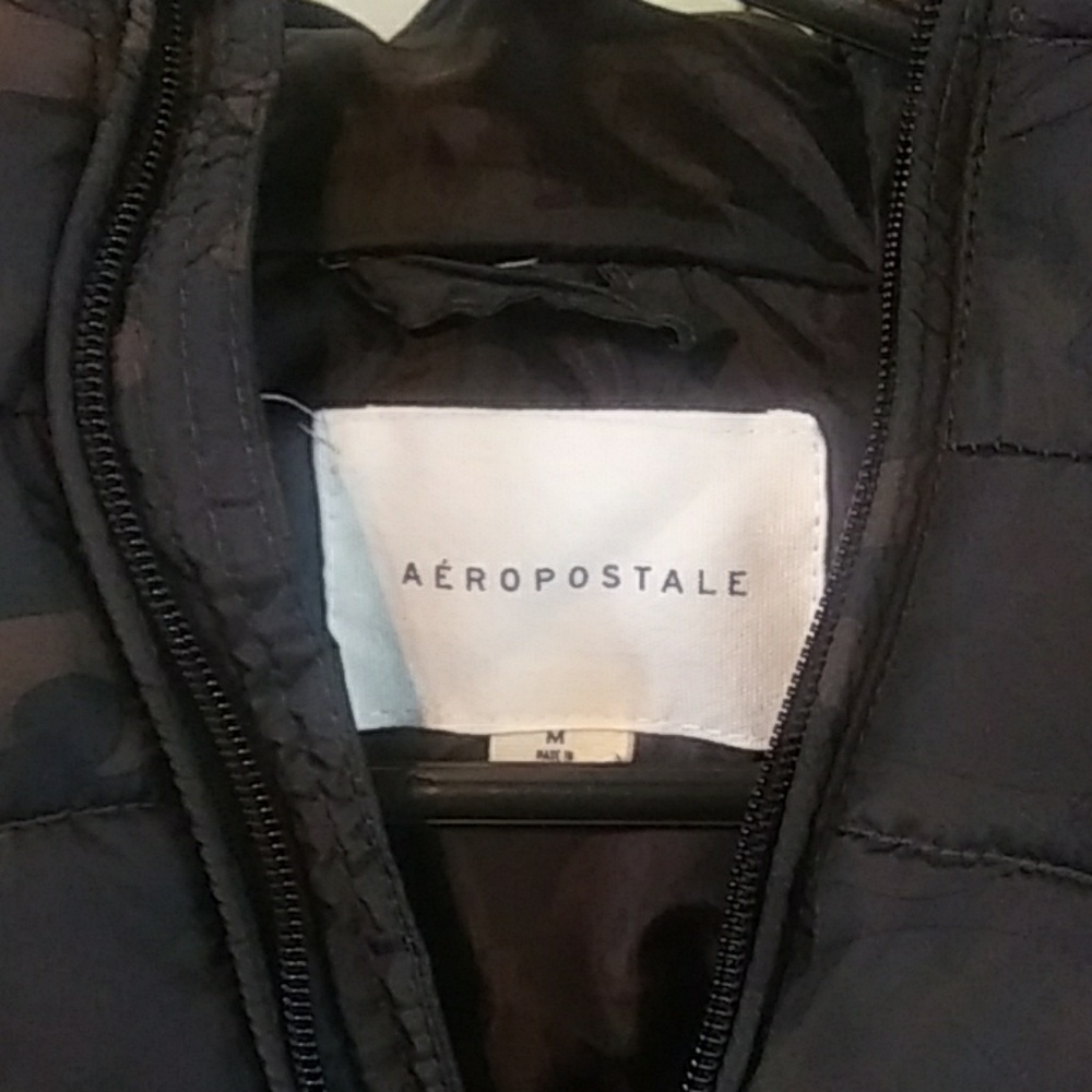 Aeropostal Camo puffer